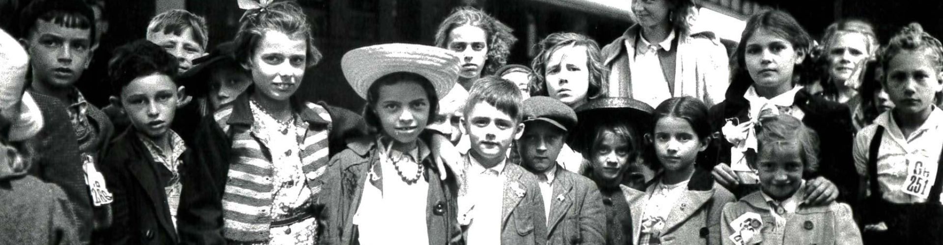 Histoire 1945 enfants moselle caritas
